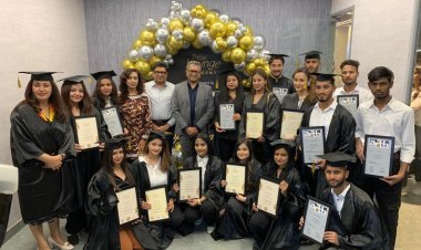 Tress Lounge Academy In Sector 8 Chandigarh Celebrates Graduation Ceremony