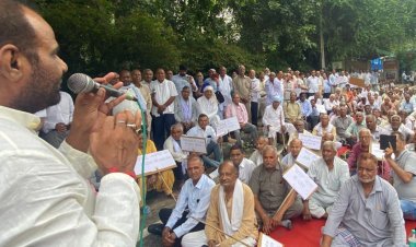 DTC Pensioners Protest At CM's Residence Over 3-Month Pension Denial: MP Ramesh Bidhuri