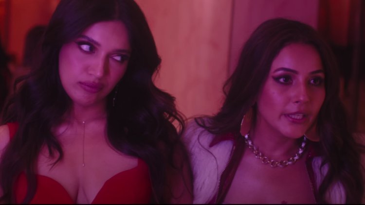 Thank You For Coming Review: Bhumi Pednekar's Movie Explores Bold Content Breaking Cinematic Boundaries