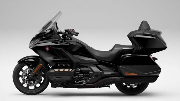 Honda Gold Wing Tour Review: Price, Images, Colors and Specifications