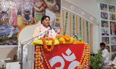 Shrimad Bhagwat Katha Gyan Yagya Day 2 At Satsang Bhawan, Sanatan Dharma Sabha, Chandigarh