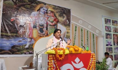 Bhagvat Katha At Sanatan Dharma Sabha, The Timeless Friendship Of Krishna And Sudama Unfolded