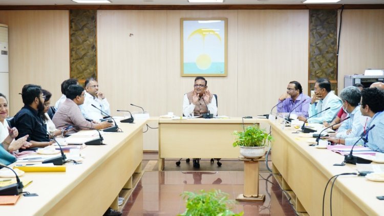 Social Welfare Minister Raaj Kumar Anand Pushes For Faster Issuance Of 'Divyang' Certificates And UDID Cards