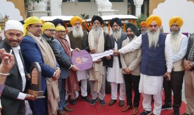 AU Small Finance Bank Enhances Golden Temple Devotees Mobility With A Generous Donation Of Four Electric Golf Carts