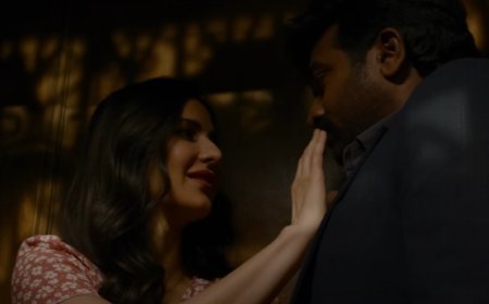 Merry Christmas Movie Review: Vijay Sethupathi's Enigmatic Artistry, Mastering The Poker Face With Haunting Eyes And Subtle Emotion