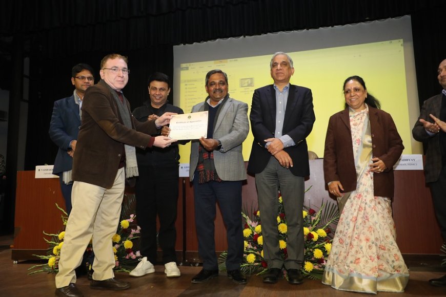 NDMC Chairman Commends RWAs/MTAs in Swachh Ward Felicitation Ceremony, Awarding 46 Winners Certificates