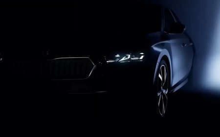 Skoda Octavia Facelift Review: Price, Images, Colors, Specifications & More