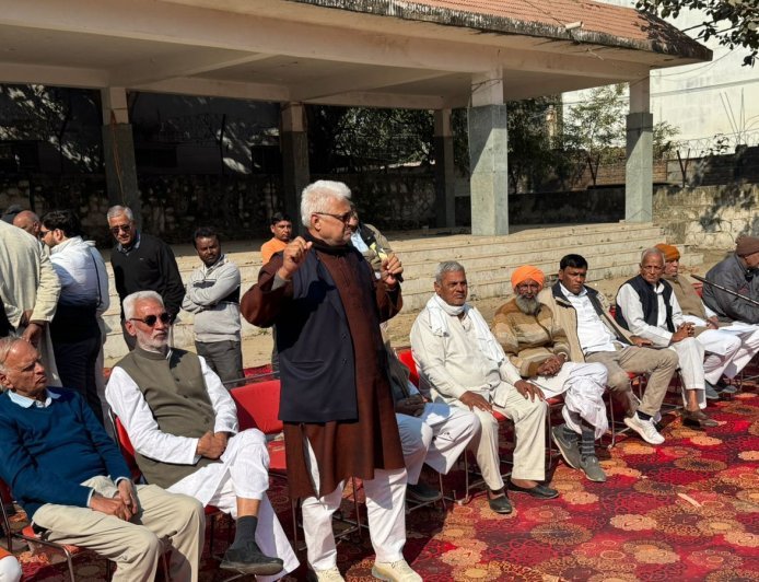 Mahapanchayat In Bharthal Village Sees Thousands Protest Against Outsider Candidates In Bijwasan Assembly.