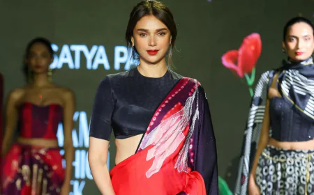 Lakme Fashion Week 2025: Aditi Rao Hydari Dazzles In ‘The Night Garden’ Saree By Satya Paul